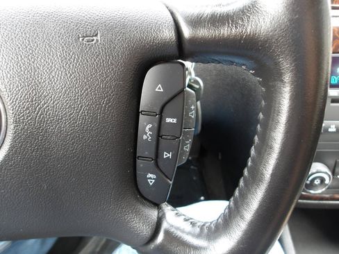 Used 2014 Chevrolet Impala LT w/ LT Sunroof Package FWD image 16