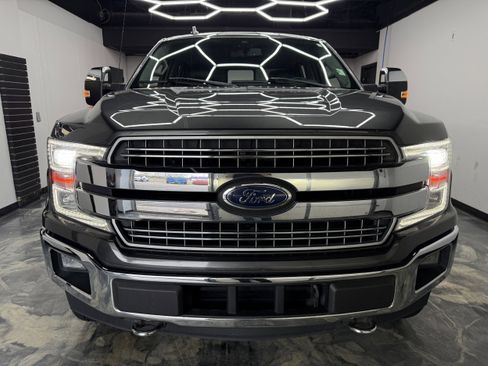 Used 2018 Ford F150 Lariat w/ Equipment Group 502A Luxury AWD/4WD image 7