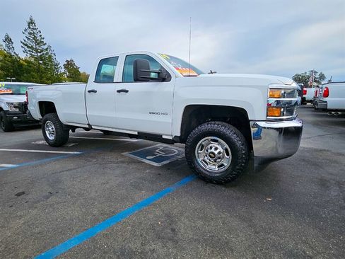 Used 2019 Chevrolet Silverado 2500 W/T image 9