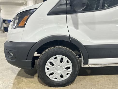 Used 2024 Ford Transit 250 Low Roof w/ Exterior Upgrade Package image 18