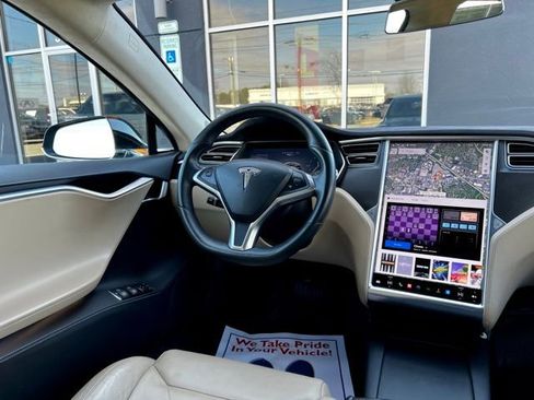 Used 2017 Tesla Model S 75D image 31