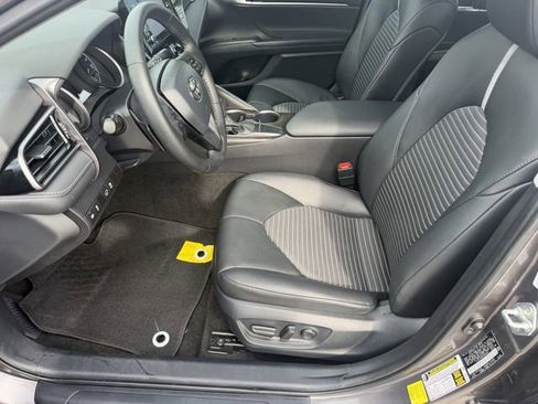 Certified 2023 Toyota Camry SE FWD image 19