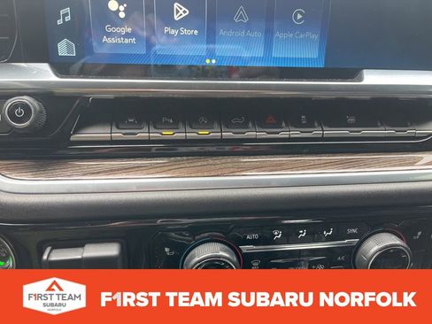 Used 2022 Chevrolet Silverado 1500 RST w/ Convenience Package II image 16