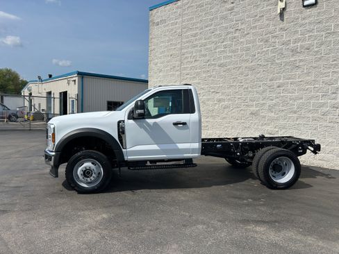 New 2026 Ford F550 4x4 Regular Cab Super Duty image 6