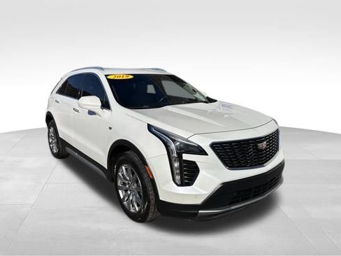 Used 2019 Cadillac XT4 Premium Luxury w/ Driver Awareness Package image 8