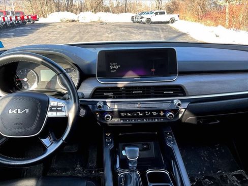 Used 2022 Kia Telluride EX w/ Towing Package image 19
