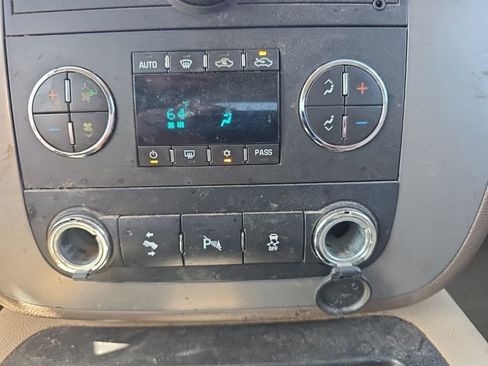 Used 2013 GMC Sierra 1500 SLT w/ SLT Convenience Package image 26