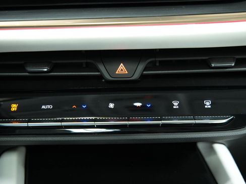 New 2026 Buick Envision Avenir image 40