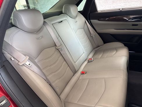 Used 2018 Cadillac CT6 Luxury AWD/4WD image 46