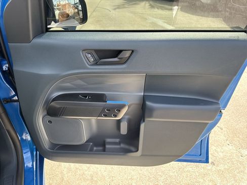 Used 2025 Ford Maverick Lobo image 44