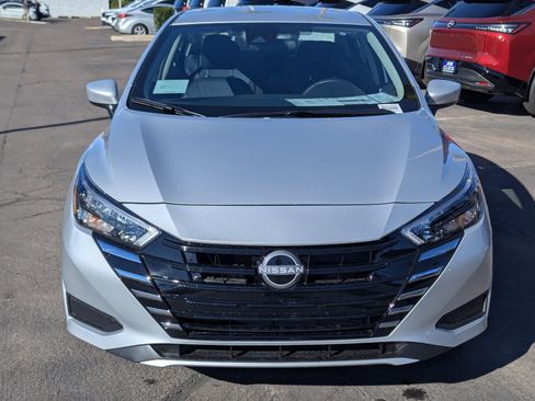 New 2025 Nissan Versa SV image 6