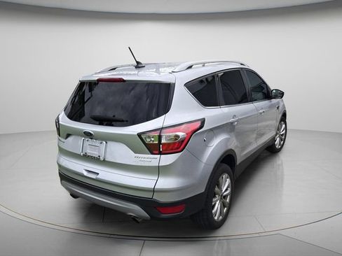 Used 2018 Ford Escape Titanium FWD image 6