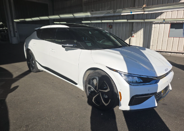 Used 2024 Kia EV6 GT-Line AWD/4WD image 2
