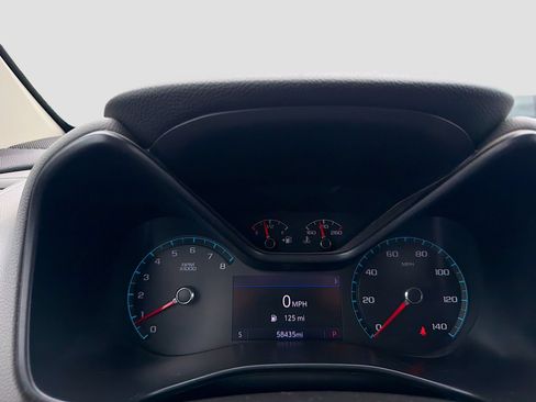 Used 2020 Chevrolet Colorado LT w/ LT Convenience Package RWD image 13