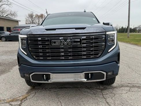 Certified 2024 GMC Sierra 1500 Denali w/ Denali Reserve Package image 4