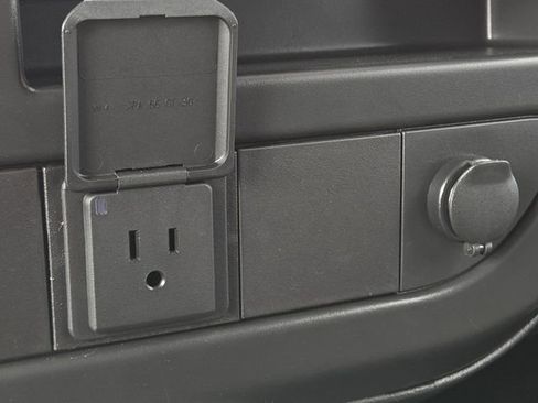 New 2026 GMC Savana 2500 w/ Driver Convenience Package RWD image 7