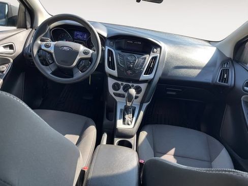 Used 2013 Ford Focus SE FWD image 10