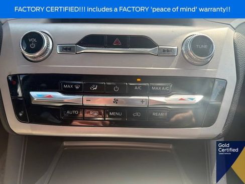 Used 2023 Ford Explorer XLT w/ Equipment Group 202A AWD/4WD image 40