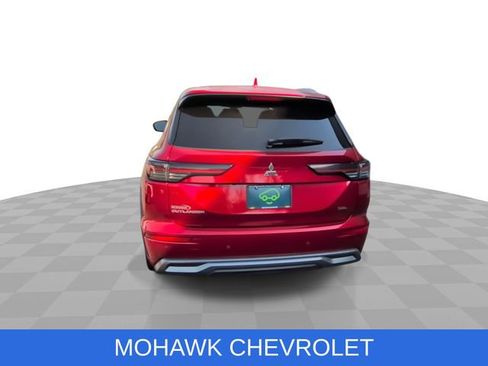 Used 2025 Mitsubishi Outlander SEL AWD/4WD image 8
