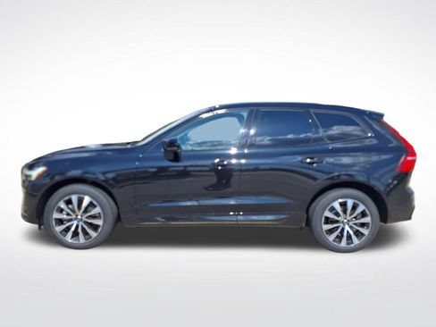 Used 2024 Volvo XC60 B5 Plus w/ Protection Package Premier AWD/4WD image 11