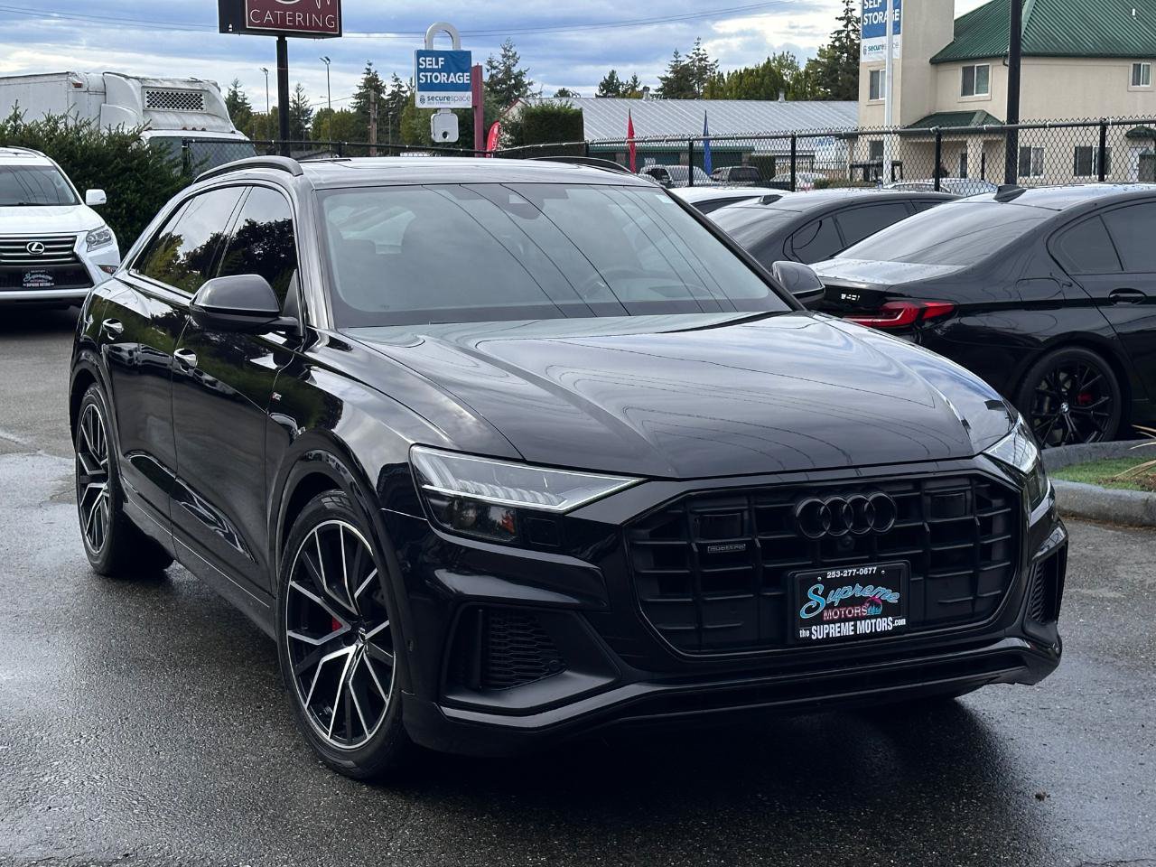 Used 2019 Audi Q8 Prestige w/ Luxury Package AWD/4WD image 18