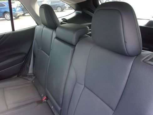 Used 2024 Subaru Outback Limited AWD/4WD image 18