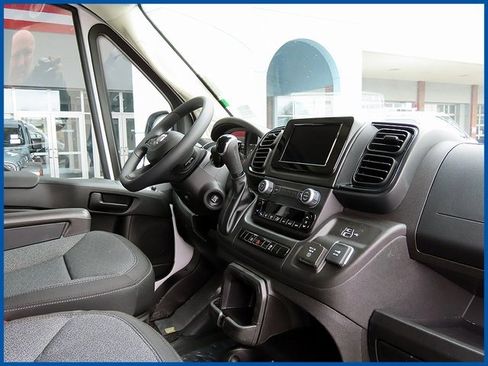 New 2025 RAM ProMaster 2500 w/ Convenience Group image 8