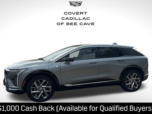 New 2026 Cadillac Optiq Luxury 2 w/ LPO, Floor Liner Package image 4