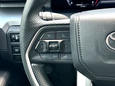 Used 2024 Toyota Tacoma TRD Sport RWD image 21