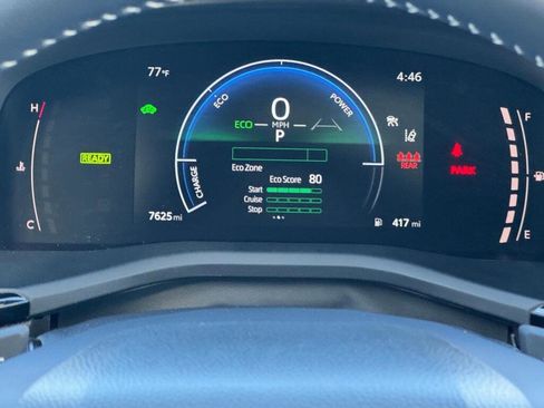 Certified 2025 Toyota Camry SE image 10