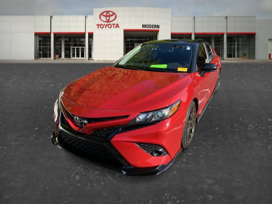Used 2020 Toyota Camry TRD FWD image 5