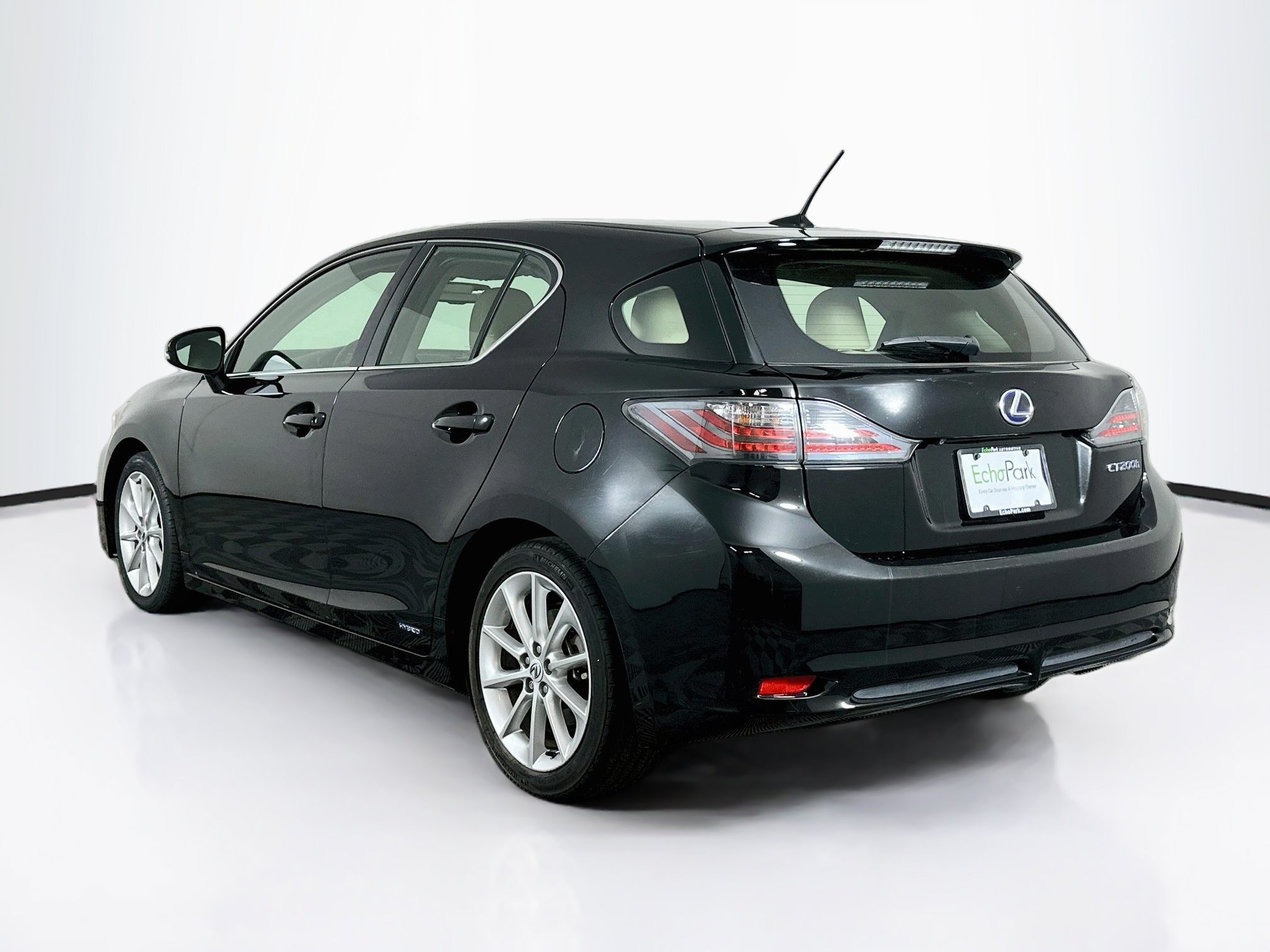 Used 2012 Lexus CT 200h Premium w/ Premium Audio Pkg FWD image 5
