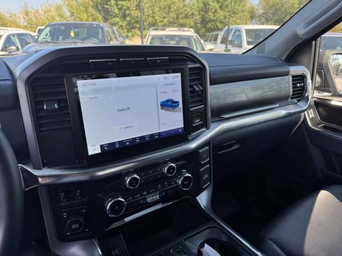 Used 2022 Ford F150 Lariat image 22