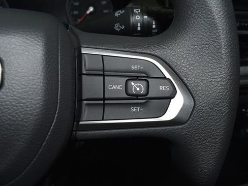 New 2025 Jeep Compass Sport w/ Mopar Graphics Package image 17