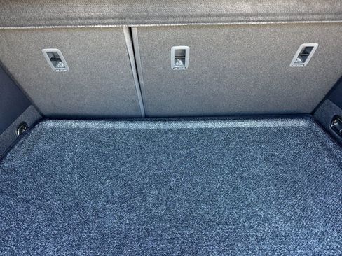 New 2026 Volkswagen Tiguan SEL R-Line image 14