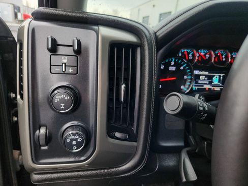 Used 2017 Chevrolet Silverado 1500 High Country image 14