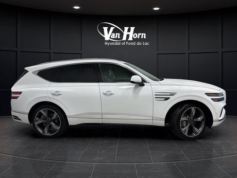 Used 2025 Genesis GV80 2.5T Prestige AWD/4WD image 8