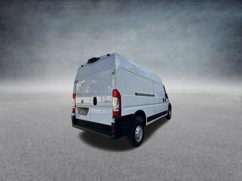 Used 2023 RAM ProMaster 2500 FWD image 7