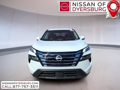 Used 2026 Nissan Rogue SV FWD image 8