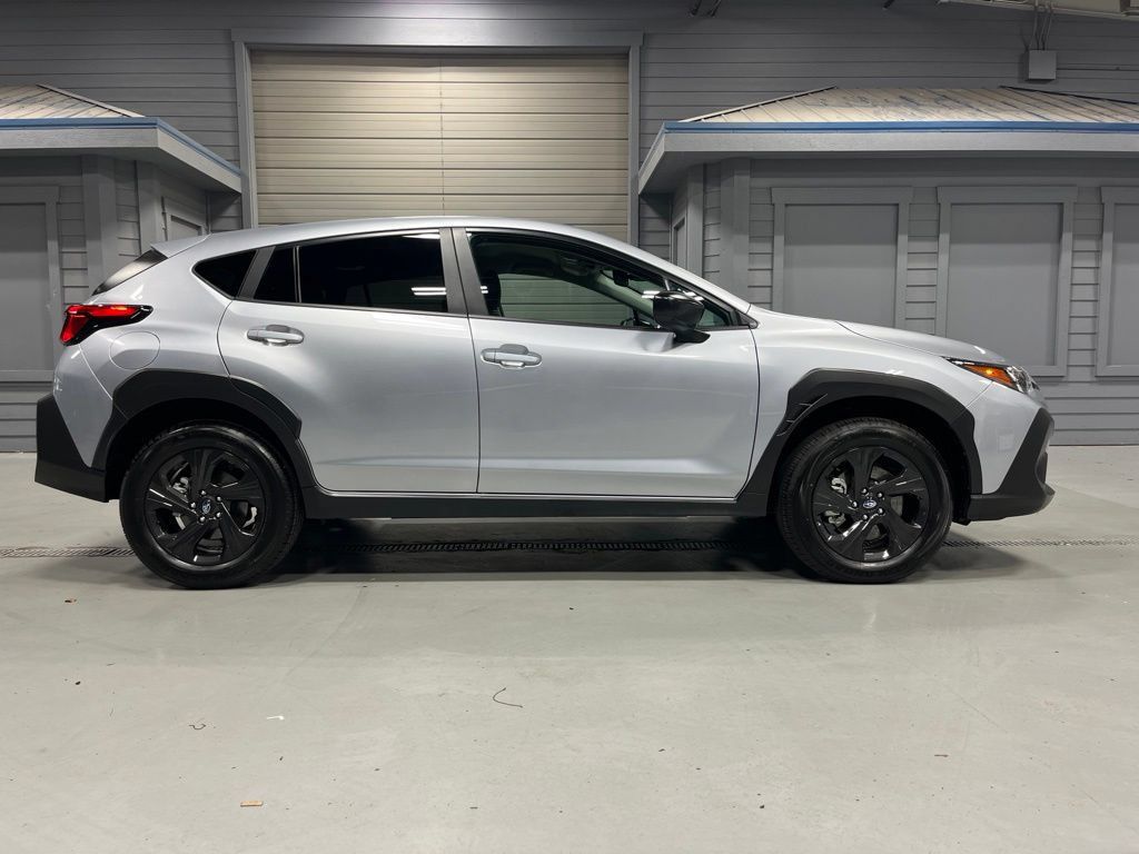 Used 2026 Subaru Crosstrek 2.5i AWD/4WD image 9