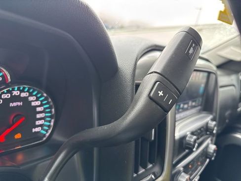 Used 2019 Chevrolet Silverado 1500 LT image 19