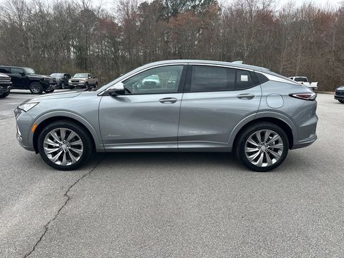 New 2026 Buick Envista Avenir image 9
