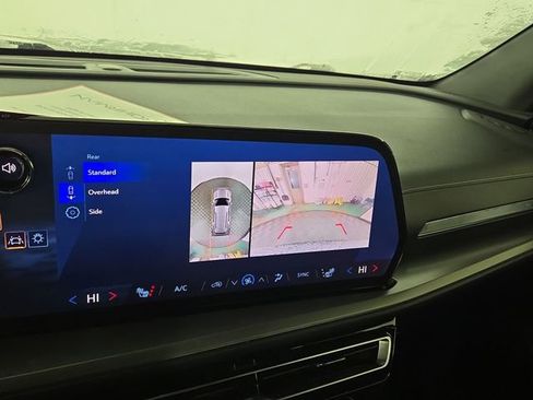 Used 2024 Chevrolet Traverse LT w/ LPO, Floor Liner Package image 19