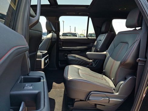 Used 2022 Ford Expedition Max Limited AWD/4WD image 10