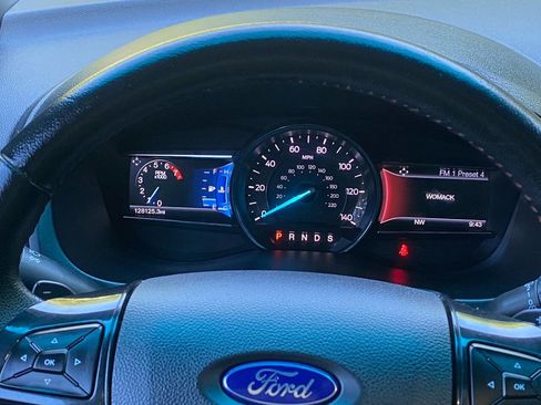 Used 2016 Ford Explorer Sport w/ Equipment Group 401A AWD/4WD image 23