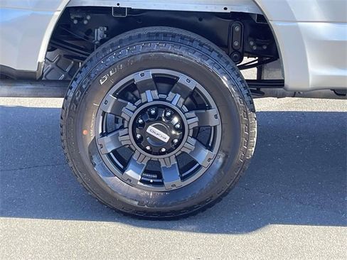 Used 2019 Ford F250 XLT w/ XLT Premium Package image 7