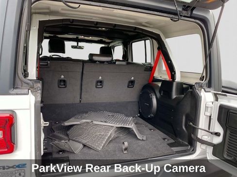 Used 2023 Jeep Wrangler Unlimited Rubicon 4xe AWD/4WD image 8