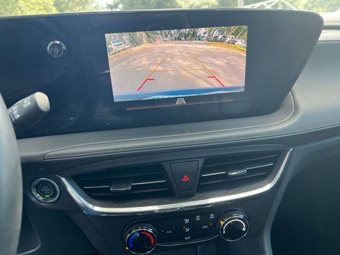 Used 2025 Buick Encore GX Preferred image 17