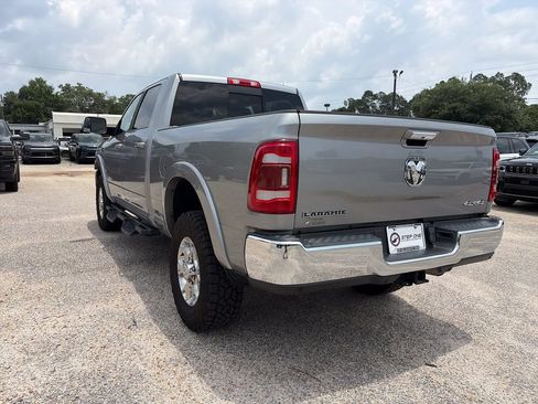 Used 2021 RAM 2500 Laramie AWD/4WD image 4