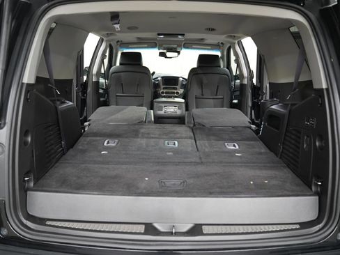 Used 2016 GMC Yukon Denali w/ Open Road Package image 39